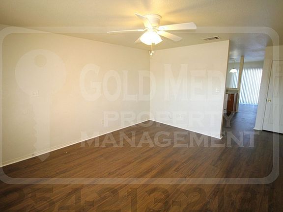 2nd image of 2807 Leroy Cir APT B