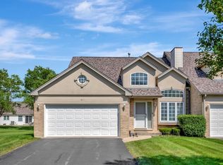 631 Meadowdale Dr, Romeoville, IL 60446