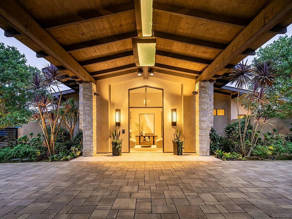 1st image of 6005 La Jolla Scenic Dr S