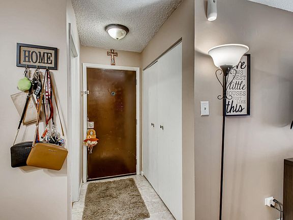 2nd image of 7537 175th St #U532