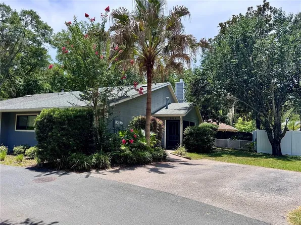3915 NW 7TH PLACE, GAINESVILLE, FL 32607