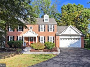 8900 Triple Ridge Rd, Fairfax Station, VA 22039