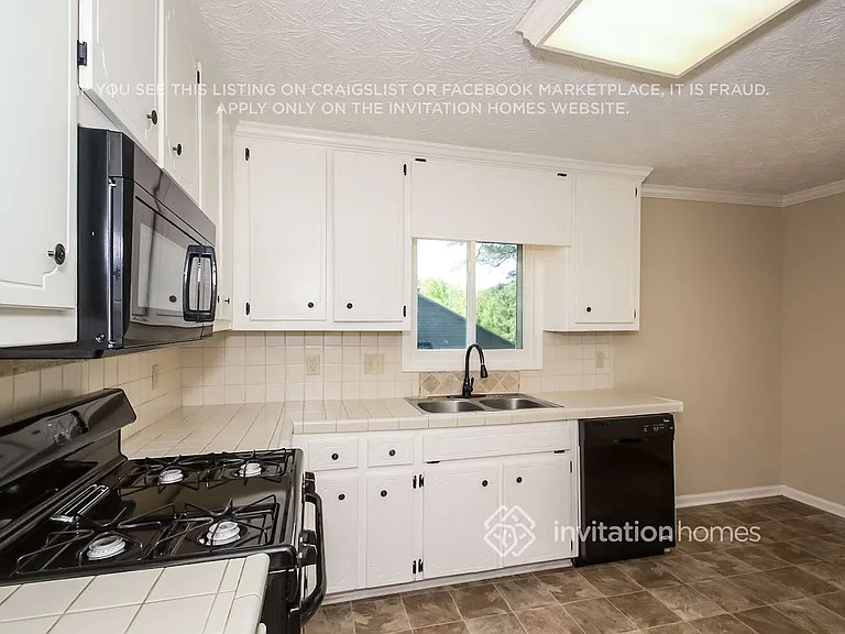 4797 Grants Way NE — Photo 8