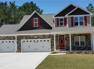 370 Chestnut Dr, Vass, NC 28394