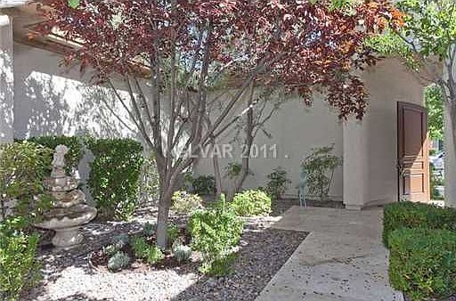 2nd image of 709 Charbonne Pl
