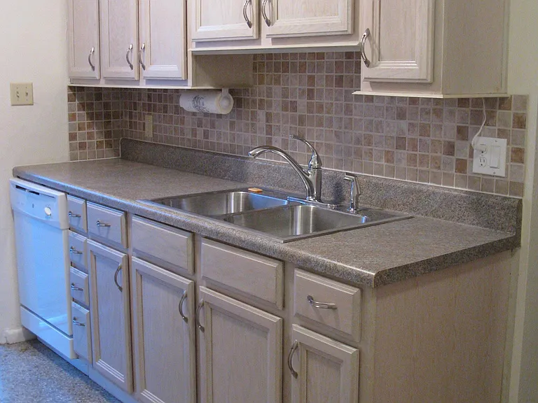 3015 E Central Blvd — Photo 5