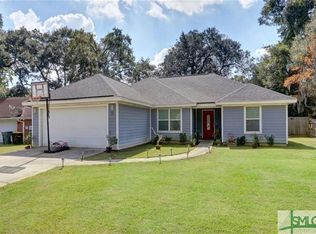 15 N Nicholson Cir, Savannah, GA 31419