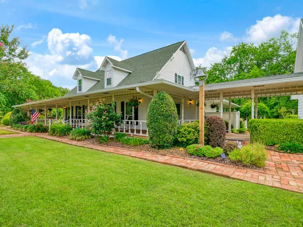 146 County Road 33985 Rd, Powderly, TX 75473