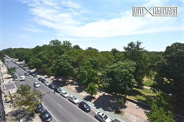 Rented by Citi Habitats | media 30