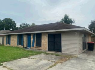 135 Greek St, Lafayette, LA 70507