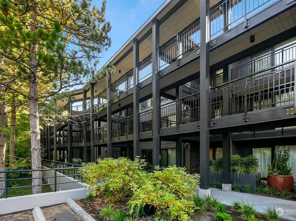 400 Harborview Drive SE #224, Bainbridge Island, WA 98110