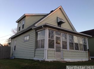 880 Newcomb St, Saint Paul, MN 55106