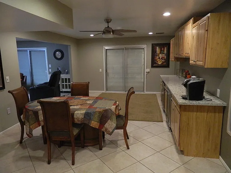 12915 W Prospect Dr — Photo 9