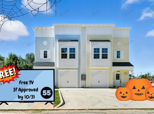 110 Market St, Lake Dallas, TX 75065