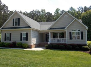15 Sweetgrass Ln, Youngsville, NC 27596