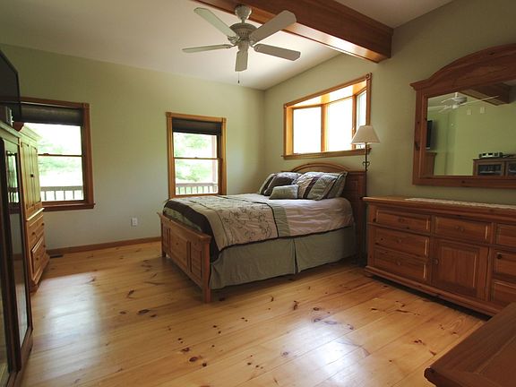 4th image of 6 Rogers Ct