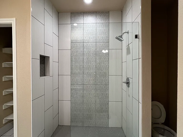 510 Norwood Pl #7 — Photo 6