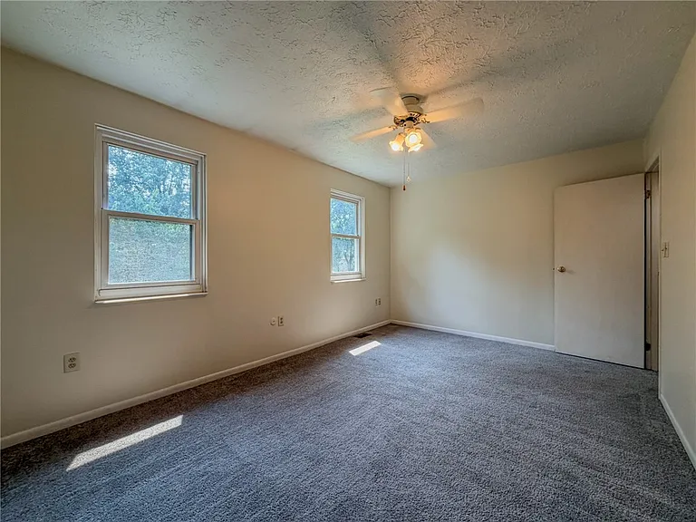 134 Forest Dr — Photo 15