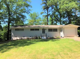 103 Knapp St, Walhalla, SC 29691