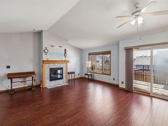 4th image of 2716 River Ridge Rd