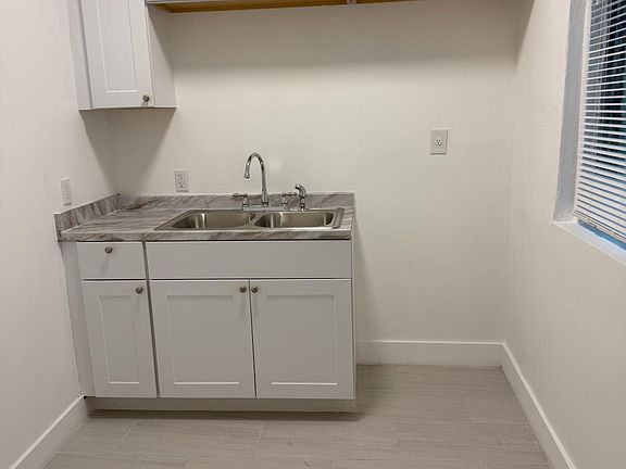 5th image of 2028 SW 6th St #A
