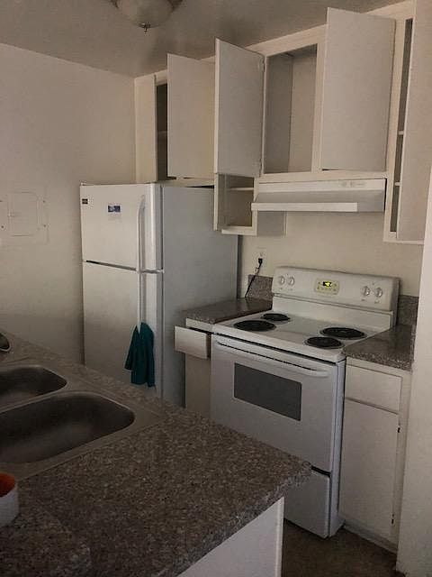 1st image of 18618 Collins St #208