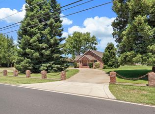 5117 E Woodbridge Rd, Lodi, CA 95220