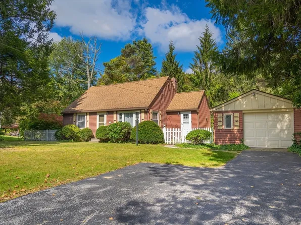 1472 Main St, Leicester, MA 01524