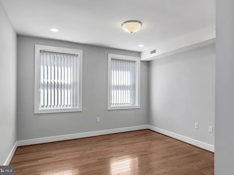 1310 Riggs St NW — Photo 24