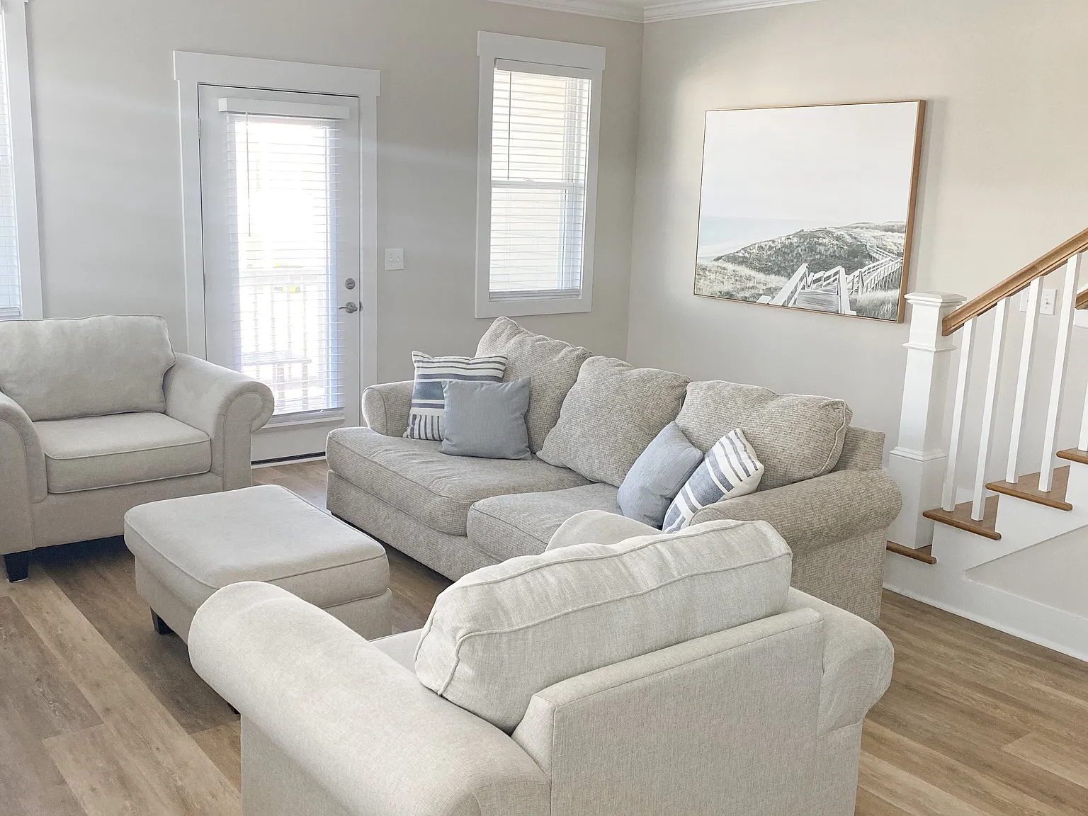 3 bed, 1800 sqft, $3,200 — Photo 3