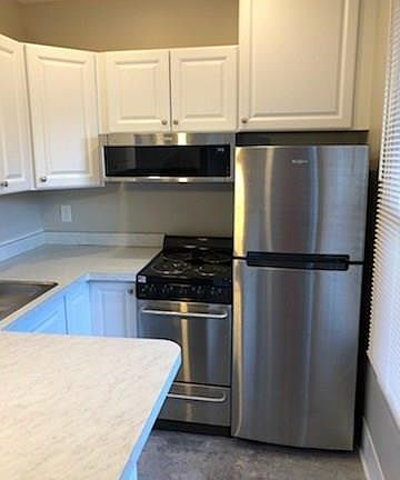 3rd image of 78 Greenfield St #2