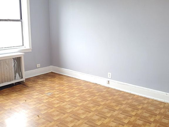 4th image of 145 S 1st Ave APT 4