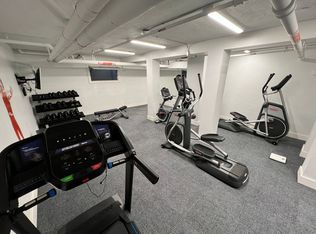 930 NW 25th Pl #120, Portland, OR