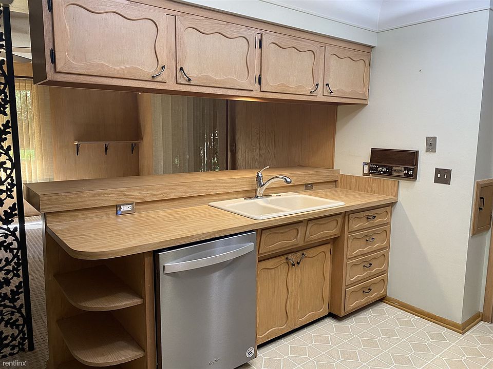 5C6669BA-318E-4F82-A918-B44AF0AA109A