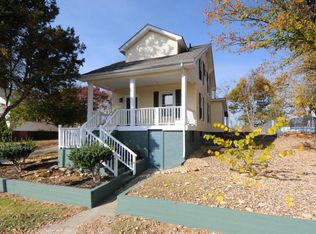 242 W Lincoln Rd, Alcoa, TN 37701