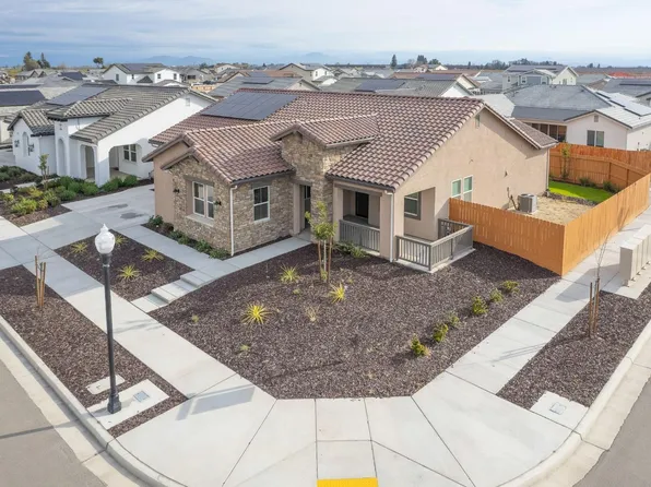 2914 20th Ave, Kingsburg, CA 93631