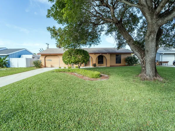 3753 Coelebs Avenue, Boynton Beach, FL 33436