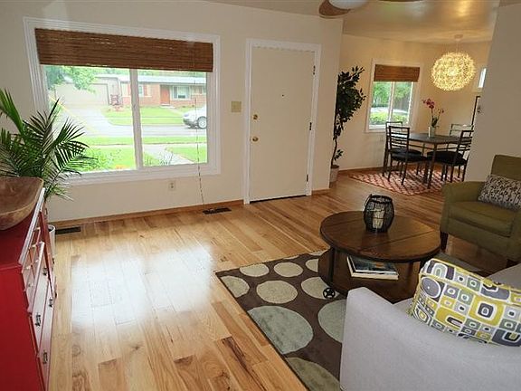 2nd image of 2818 Cumberland Dr