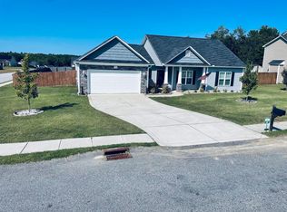 194 Yellowfoot Dr, Raeford, NC 28376