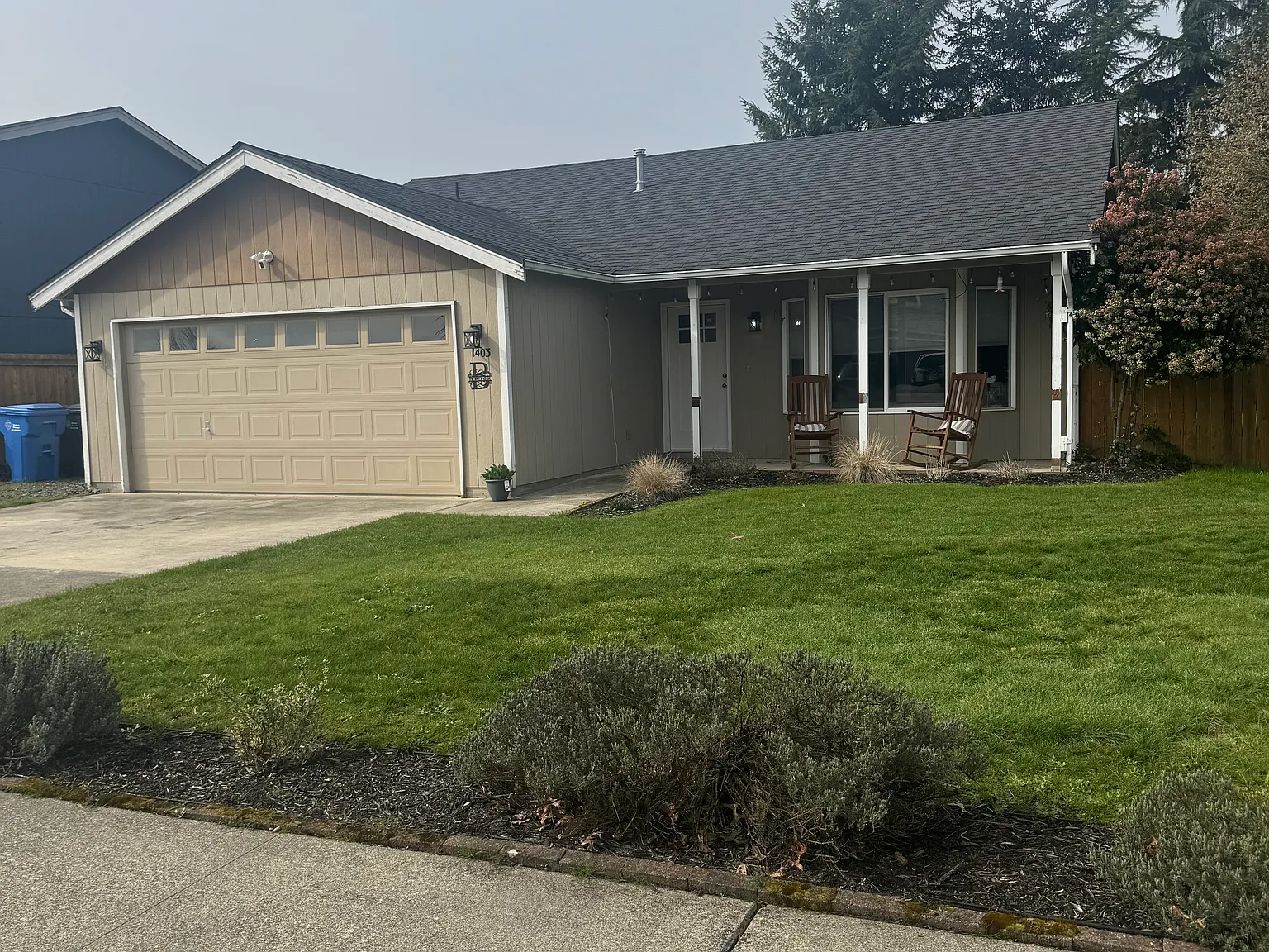 3 bed, 1092 sqft, $2,600 — Photo 1