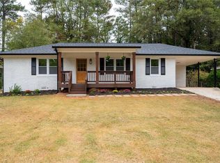 2113 Pawnee Dr SE, Marietta, GA 30067