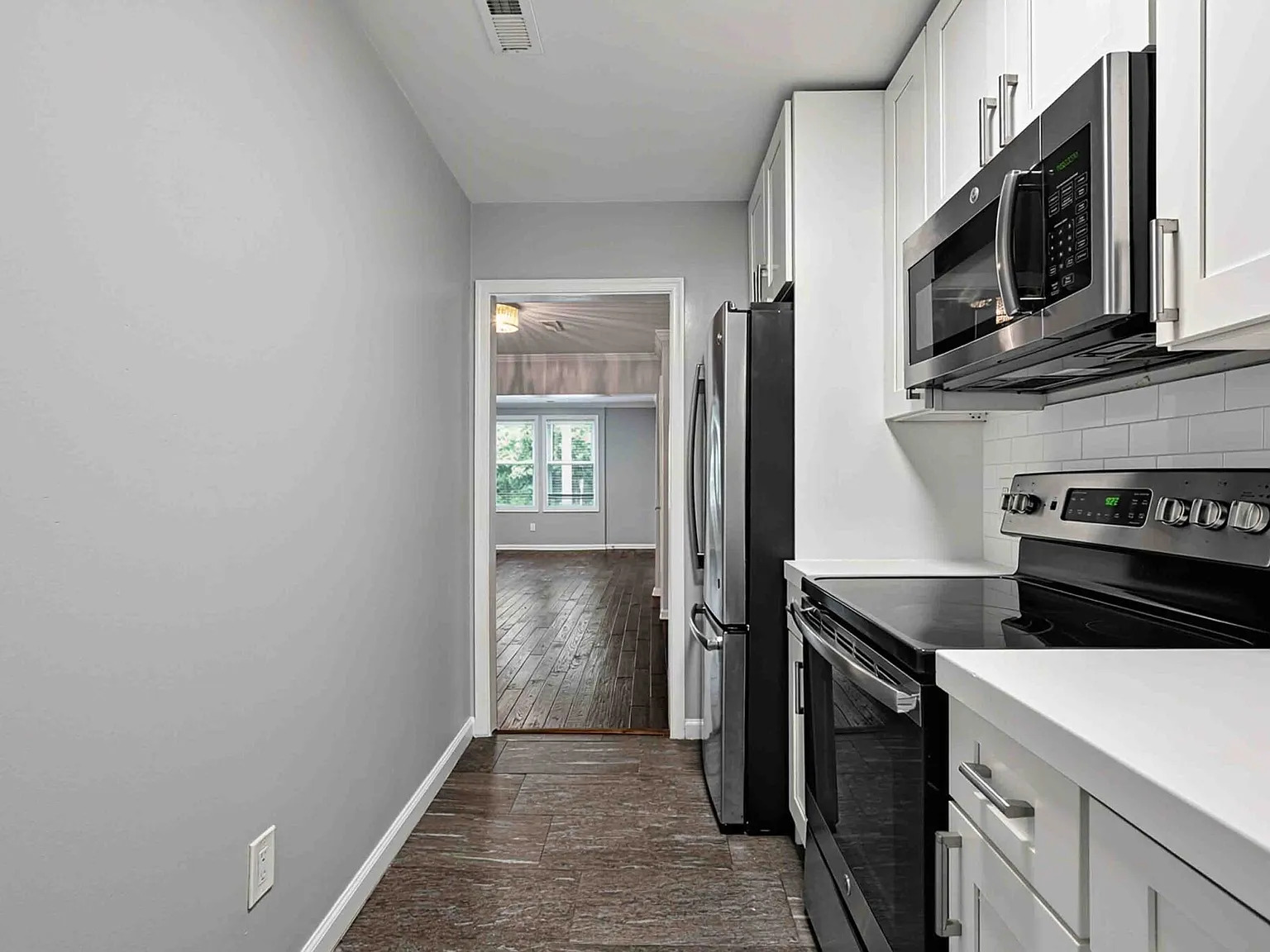 1 bed, $1,395 — Photo 3