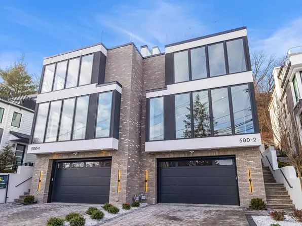 500 Undercliff Ave #2, Edgewater, NJ 07020