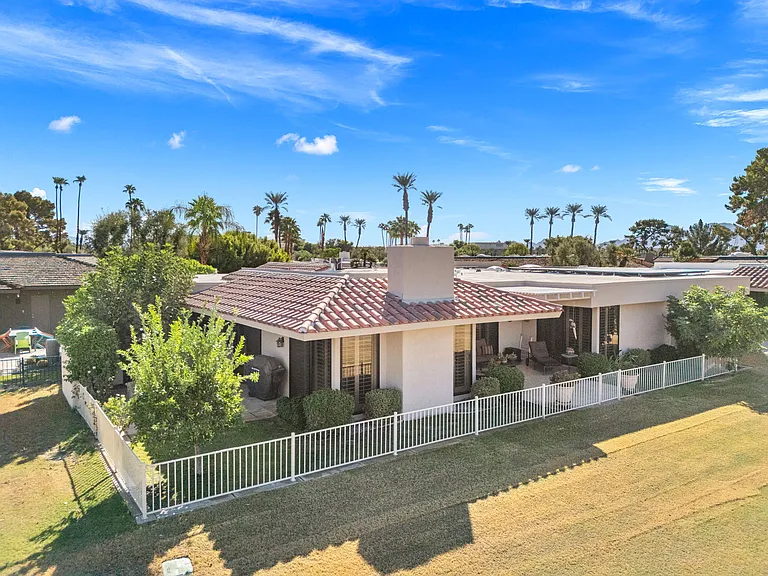 10 Whittier Ct — Photo 15