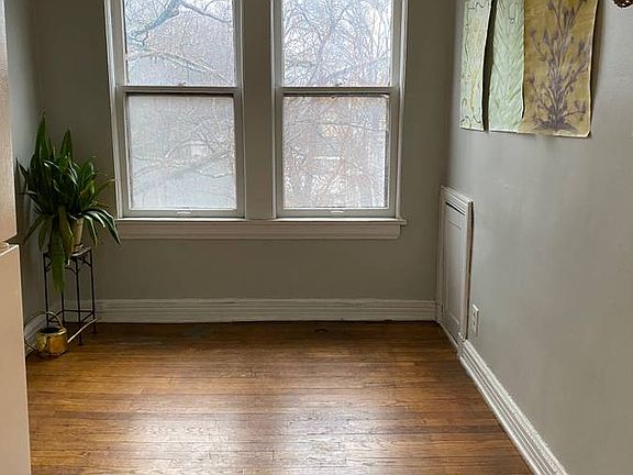 5th image of 1032 & 1042 W Market St