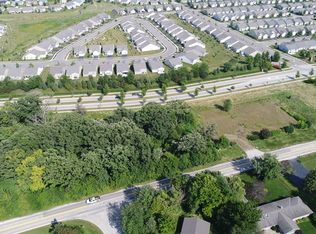 3256 Long Common Pkwy, Elgin, IL 60124