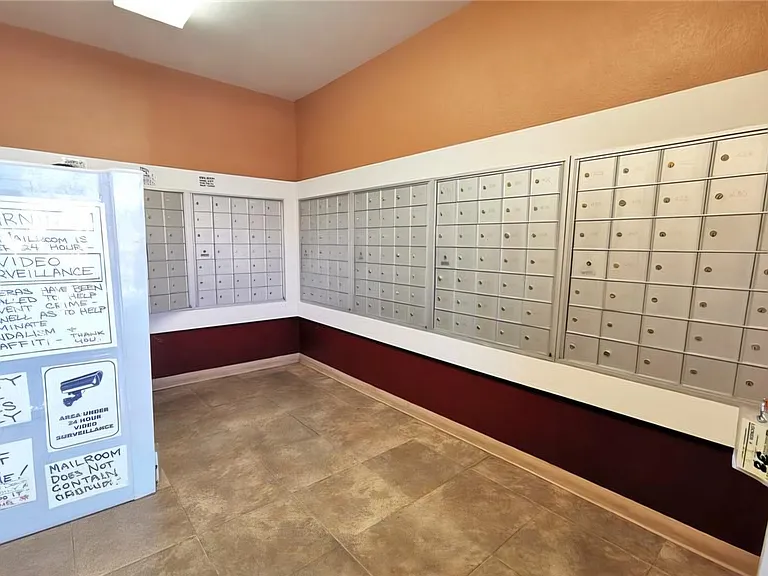 4400 Sandy River Dr #16 — Photo 26