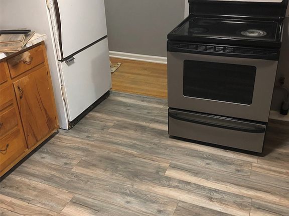 3rd image of 3351 Habersham Rd
