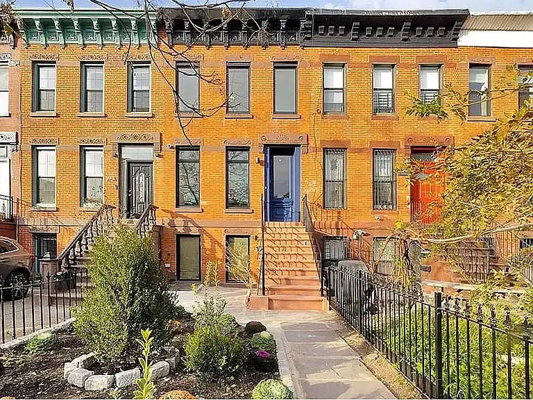 217 Lexington Ave #1 — Photo 5