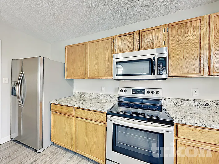 4019 Cedarbark Dr — Photo 6